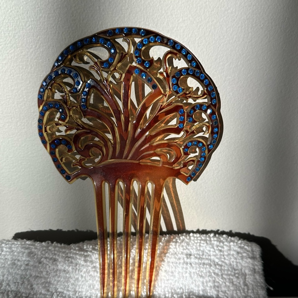Antique Tortoise Shell Blue Rhinestone Hair Combs - Picture 4 of 13